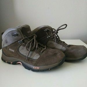 Hi-Tec women's hiking boots